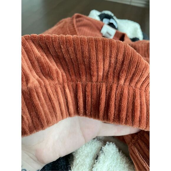 A New Day Burnt Orange Ribbed Long Sleeve Blouse Size Small - Picture 4 of 6